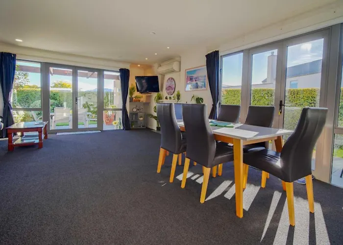 Sunny Townhouse Holiday home *