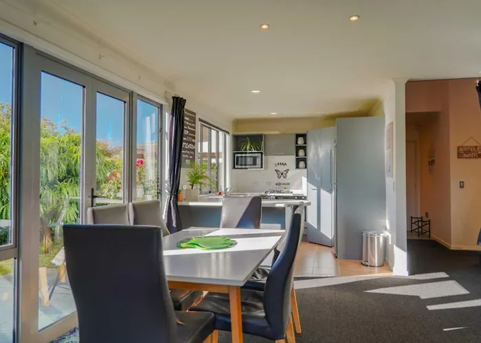 Holiday home Sunny Townhouse *